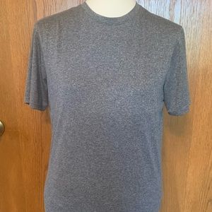 Old Navy Active Core T-Shirt (S)